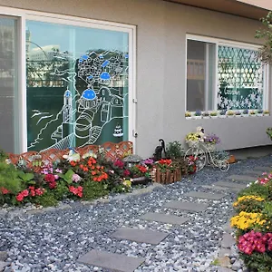 Guest house Happy Garden *