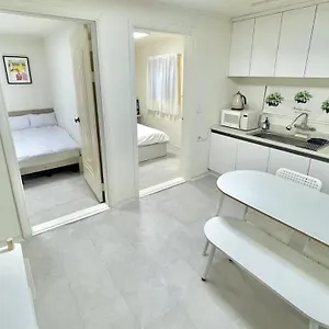Apartment Pi House Cozy House In Seoul