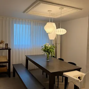 Modern Hanok 6 Minutes Hongik Station 3br 1bt Villa *