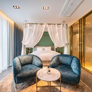 The Castle Jamsil-sene Hotel 2*