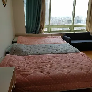Hongstay In Hongdae 2*