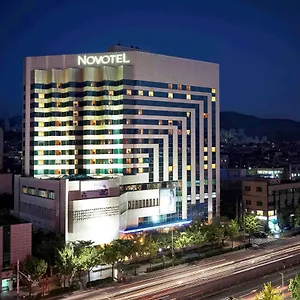 ホテル Novotel Ambassador Doksan 4*