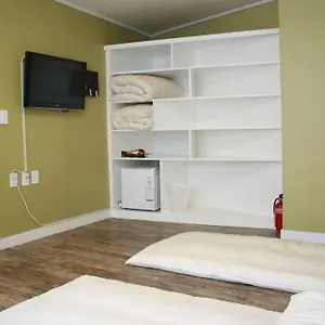 Crib 49 - Foreigner Only Seoul