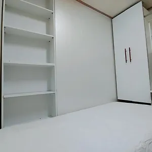 Full House