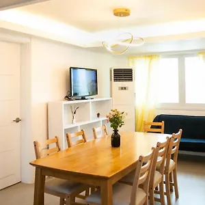 Apartment R House *