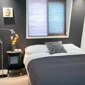 Apartment Bibi House In Hongdae