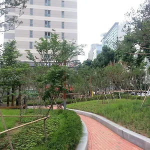 Ten-q Global Hotel