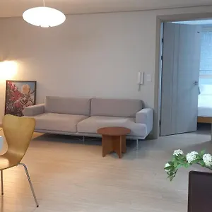 Apartment Hongdae Cozy&lovely House 2rooms