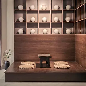 Colliv Yeonnam Guest house