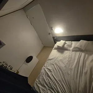 Station 10min 3 Bed