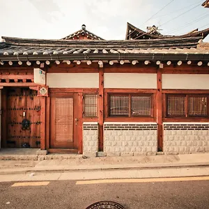 Bukchonmaru Hanok 2* Seoul