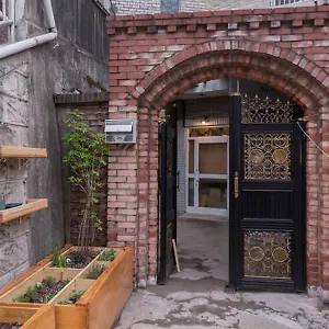 Hotel 9 Road -