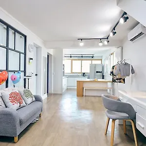 Blue House: Balcony * 서울특별시