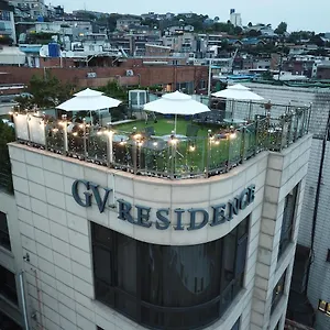 Gv *
