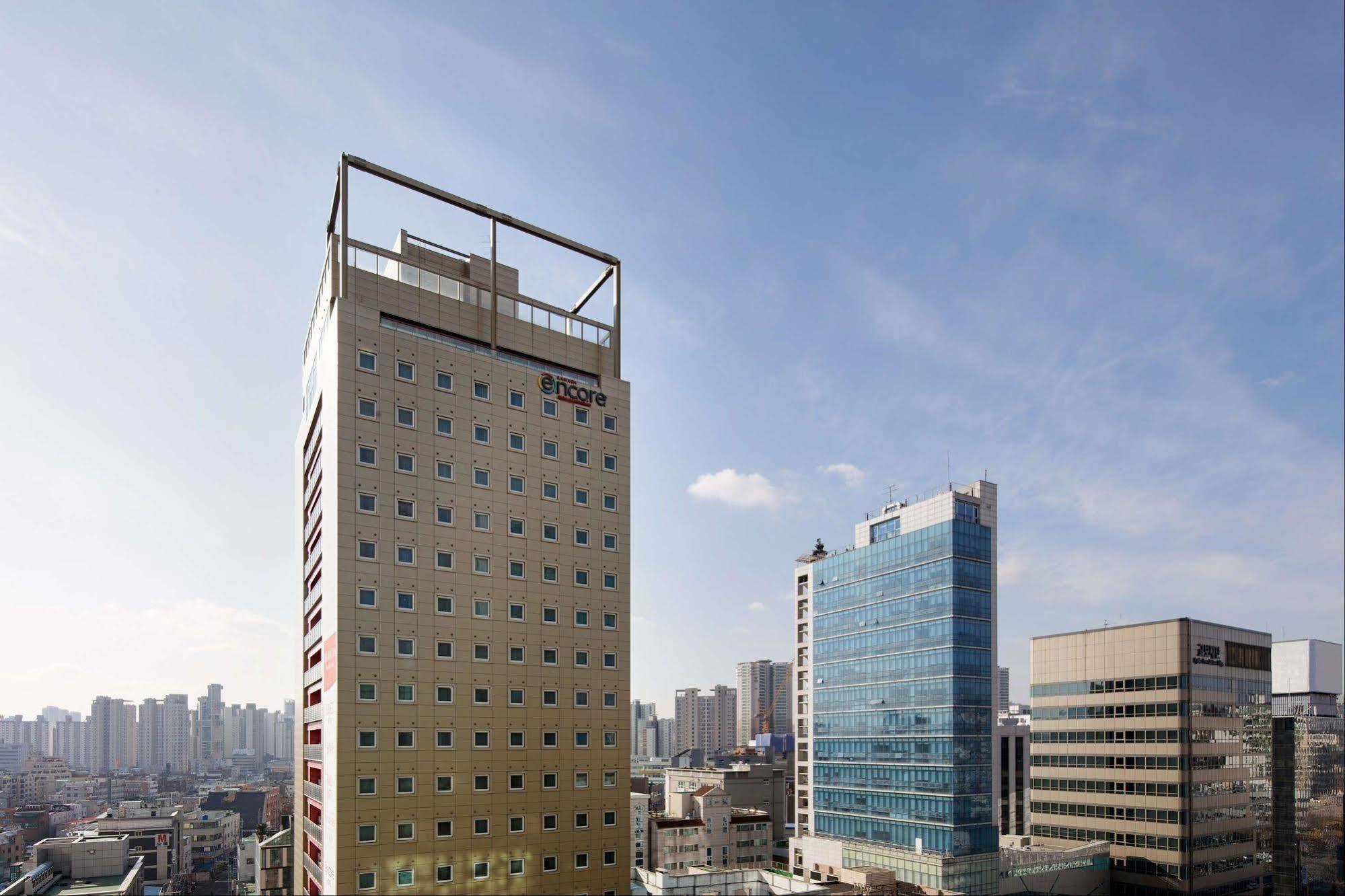 라마다 앙코르 바이 윈덤 서울 동대문 호텔 서울특별시, 대한민국 — 호텔 예약, 2023 가격
