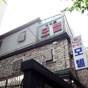 Venus 2* Seul