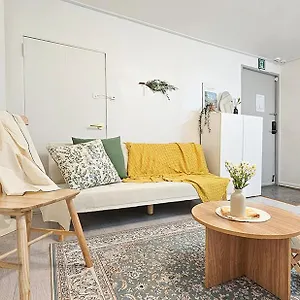 Hue Hongdae Apartment Seoul