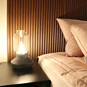 3rooms 4beds Kitchen Hongik Stn 3min Apartment Seoul