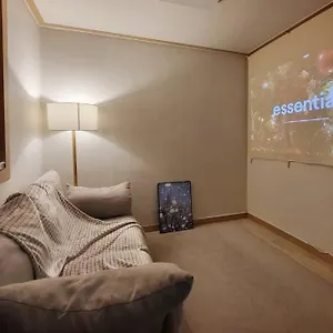 National Apartment *