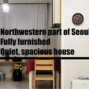 Near By Hongdae Fully Furnished, Quiet, Spacious House * Seoul