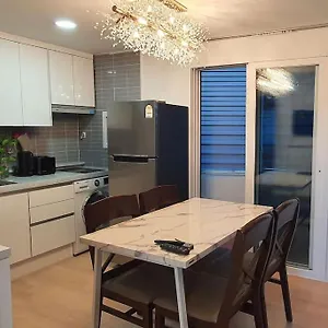 Apartment Hyuns 102 - Station 5 Min By Walk Seoul