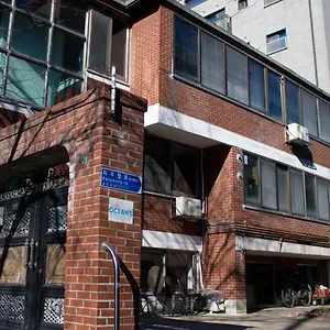 Ocean's - Foreigners Only Guest house Seoul