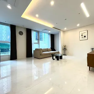 Gangnam Beautiful House Apartment