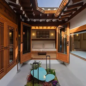 Apartment Mossy Grove Seoul