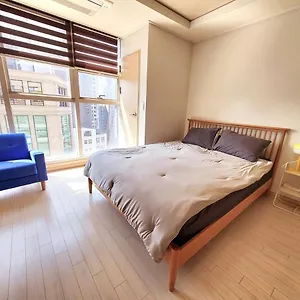 Apartment Cozy House With View 12 Seoul