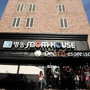 Myeongdong Mom House Отель