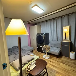 Homestay 2 Female Only Seoul