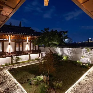 Nostalgia Hanok Hotell 5*