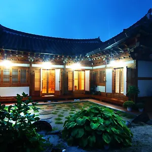 Saekdongjeogori