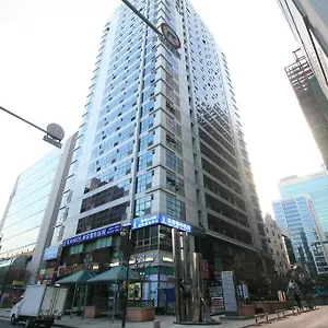 Prime Apartment *