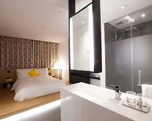 Lotte L7 Myeongdong 酒店 4*