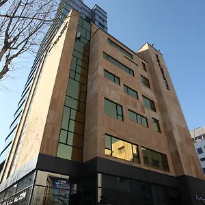 Boutique Xym Hotel