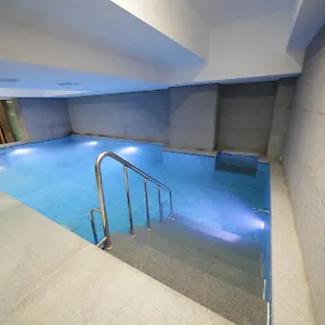 モーテル ノックス ブティック 3*