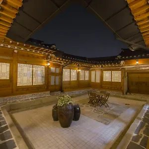256 Hanok 2*