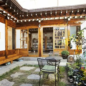 Vine Hanok 2* ソウル特別市