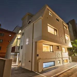 Dandelion Sinsa 1 * Seoul