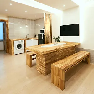 Hongdae 3bedroom&2baths Free Wifi&free Parking Seoul