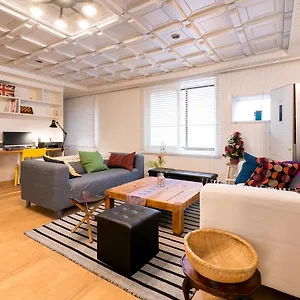 Brownie Hostel Seoul