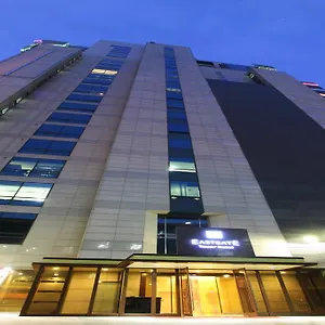 Hotel Eastgate Tower 4*